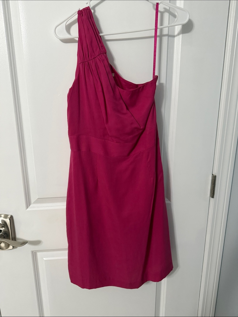 Banana Republic fuchsia asymmetrical pleaded one shoulder stealth dress